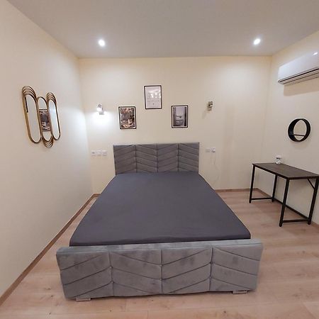 Studio Epernay 25M2 Rez De Chaussee, Ground Floor 객실 사진
